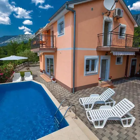 Haus Veronika * 크리크베니카